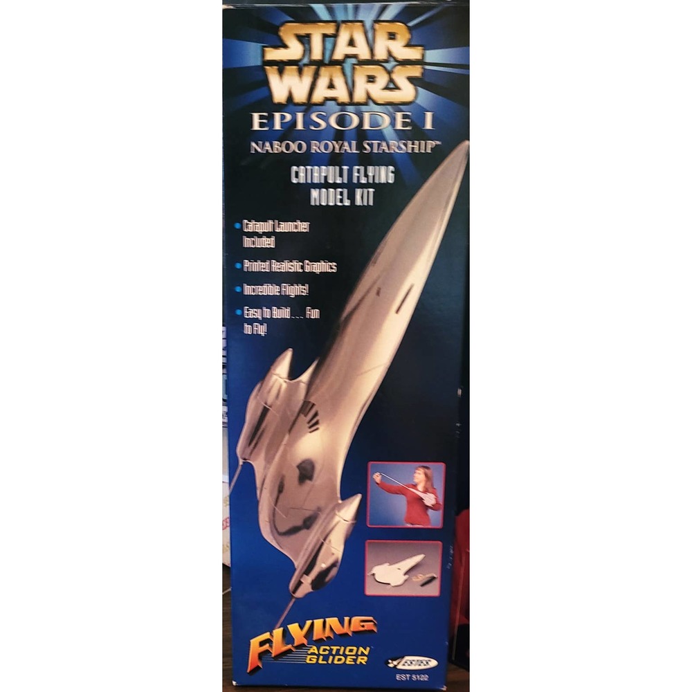 1999 Star Wars Naboo Royal Starship Catapult Flying Model Kit
